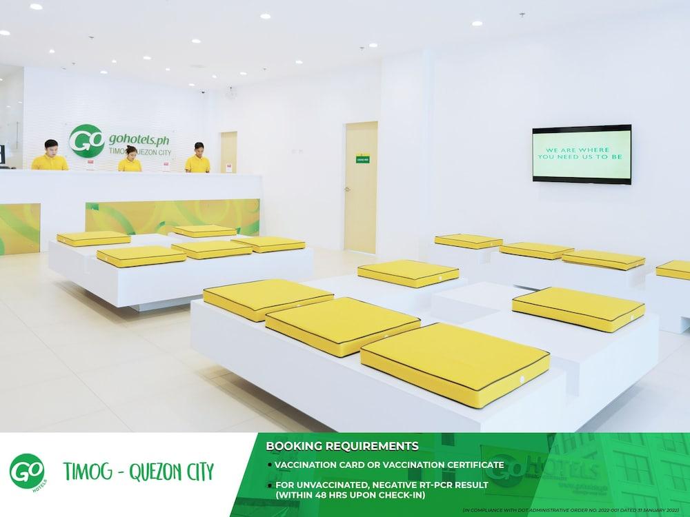 Go Hotels Timog Quezon City Exterior photo